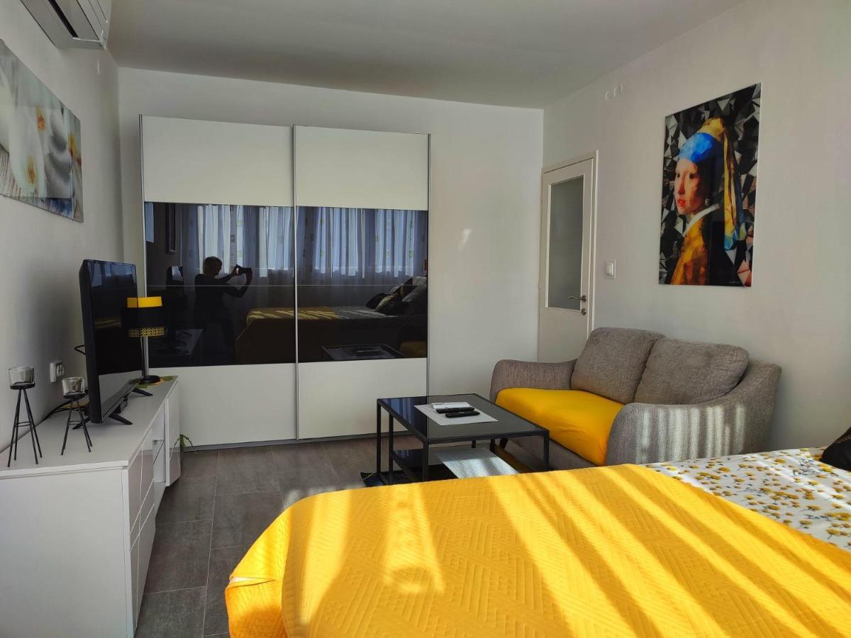 Apartment Siesta สปลิท ภายนอก รูปภาพ