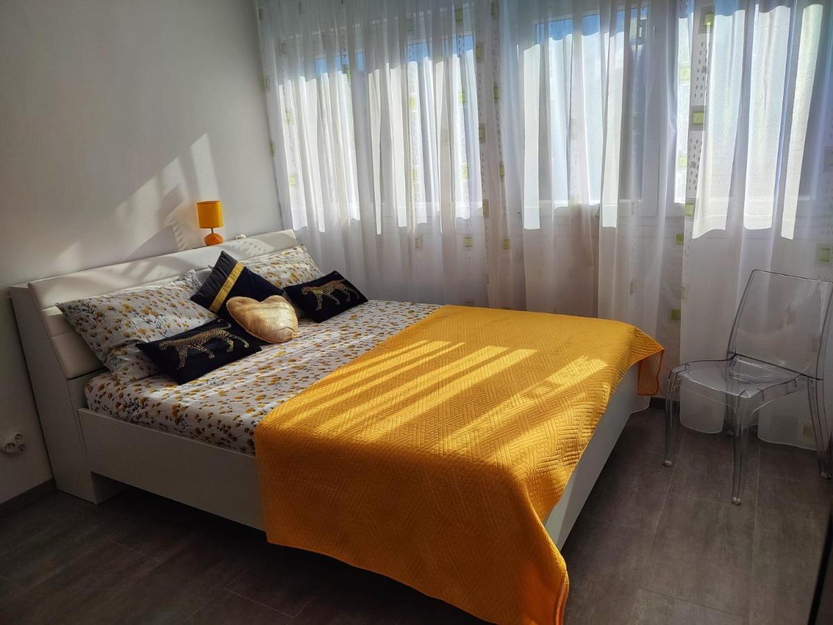 Apartment Siesta สปลิท ภายนอก รูปภาพ